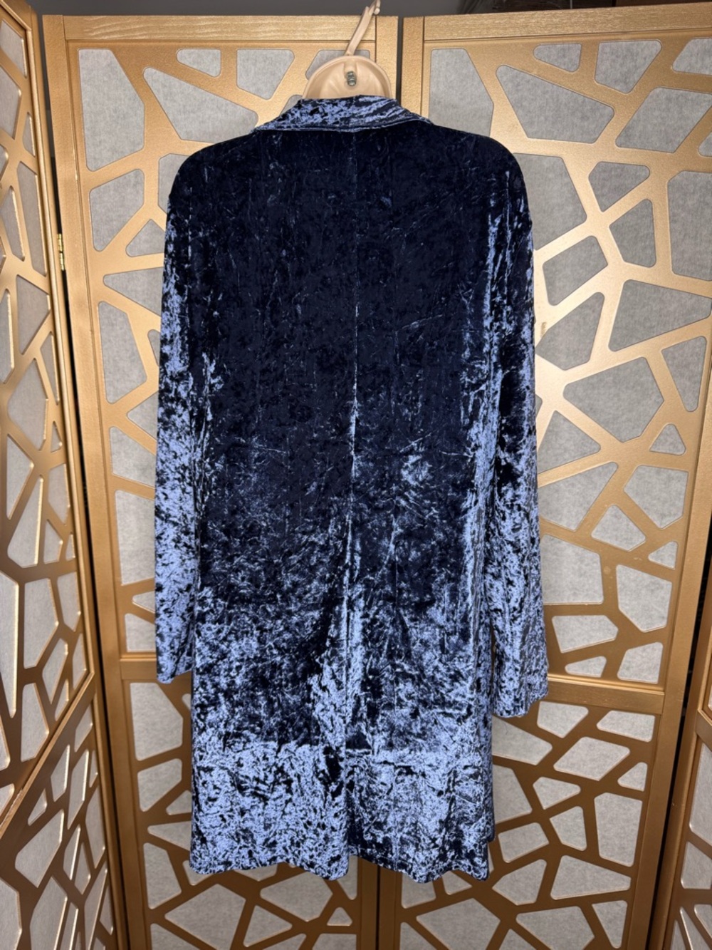 Misslook Crushed Velvet Open Front Cardigan Duster | Navy Blue Luxe - Picture 3 of 9